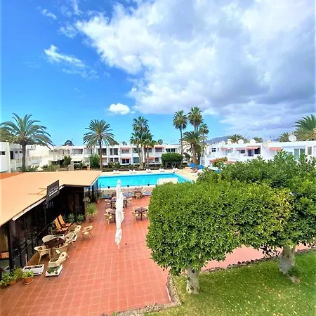Cozy One Bedroom With Spacious Terrace. Pool And Garden View *